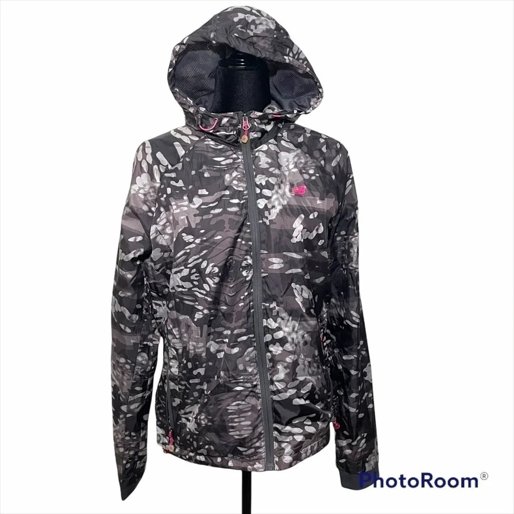 New Balance Windbreaker Jacket zip up hooded Large